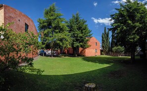 Oklassificerad bild, 4 av 16, knapp