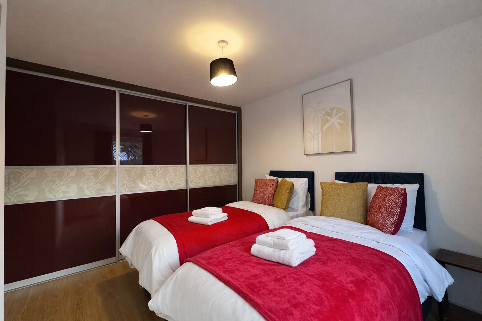 4 soverom, strykejern/-brett, wi-fi og sengetøy