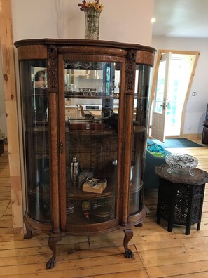 Nicht klassifiziertes Bild, 2 von 6, Schaltfläche