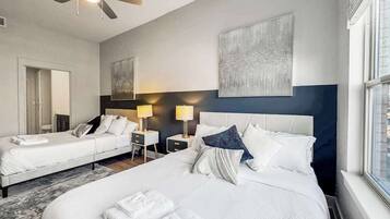 3 bedrooms, iron/ironing board, WiFi, bed sheets