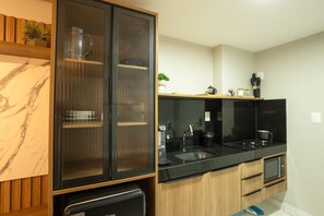 Departamento básico | Cocina privada