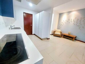 ميكروويف، فرن، غسالة أطباق، محمصة خبز