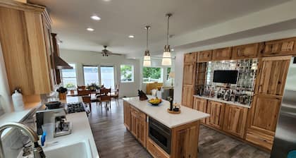 Discover Lake Breezes—an exquisite 1500sqft, 3 bedroom lakeside sanctuary