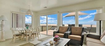 3903 Seashore A | Location! On The Beach