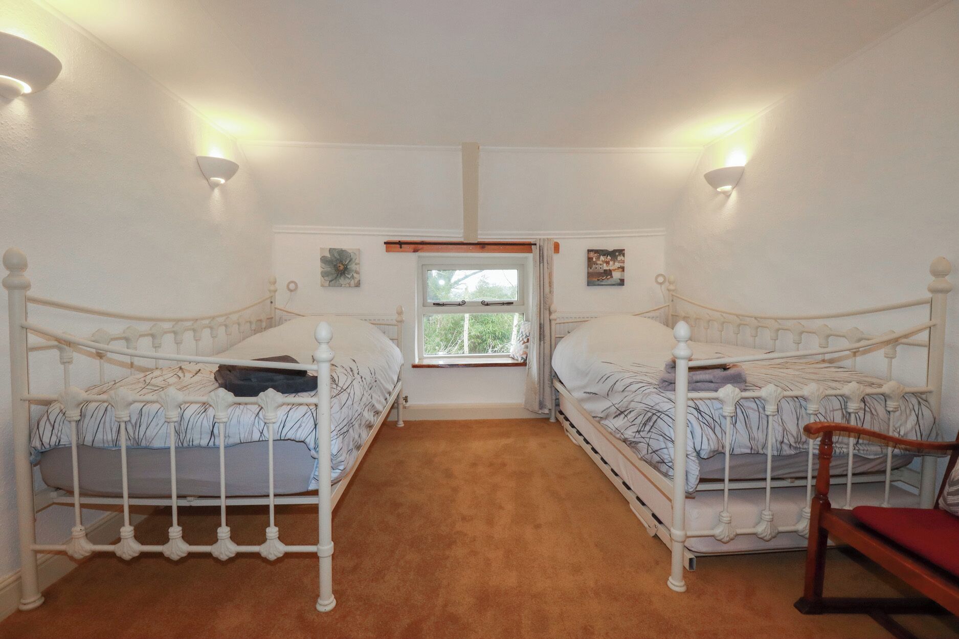 5 chambres, décoration personnalisée, ameublement personnalisé