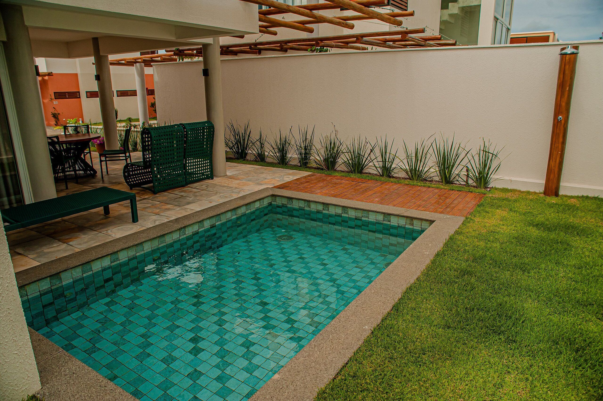 Nhà gỗ cơ bản | Hồ bơi