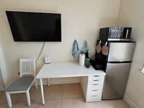 Interior - NEW Cozy Studio near Beach (Bonita Springs)