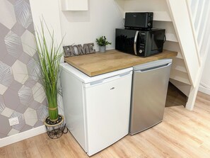 Unclassified image, 2 of 22, button - Room N2 Colocation Confort & Service (91) (Saint-Pierre-du-Perray)