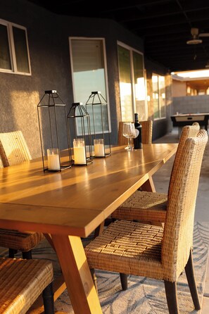 Khu ẩm thực ngoài trời