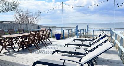 Spectacular Bayfront 4BR | Pet-friendly