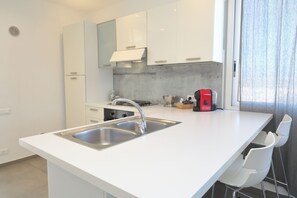 Private kitchen - Verdemare House (Cefalu')