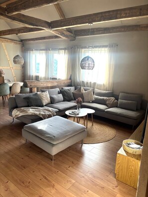 Living area - Gude Zeit vacation home near Geierlay & Mosel (Mörsdorf)