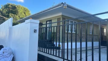 Comfort Apartment | Exterior