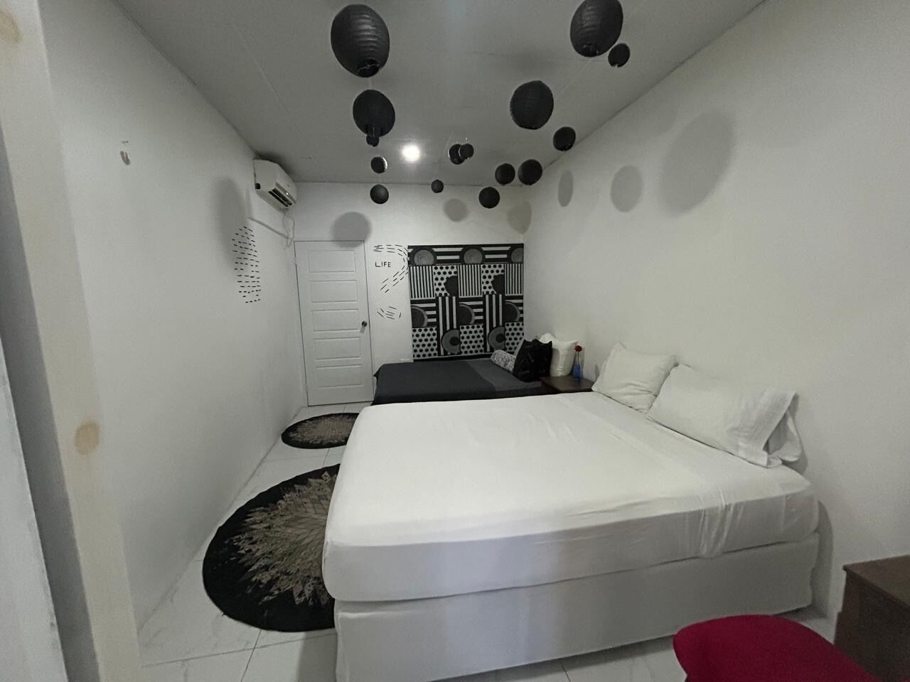 Comfort Apartment | Blackout curtains, iron/ironing board, free WiFi