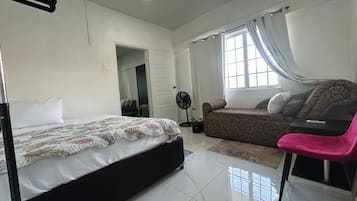 Apartamento Confort | Cortinas opacas, tabla de planchar con plancha, wifi gratis