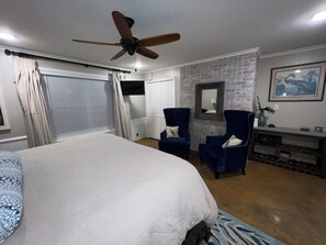 4 camere, Wi-Fi, lenzuola