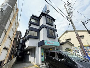 Exterior - No parking available Single room with ensuite bathroomAbout 9 minutes walk from Matsumoto station / Matsumoto City Nagano (Matsumoto City)
