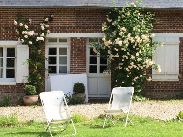 Nicht klassifiziertes Bild, 1 von 28, Schaltfläche