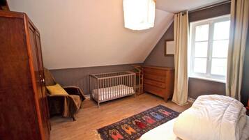 4 slaapkamers, internet, beddengoed