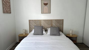 2 bedrooms, Internet, bed sheets