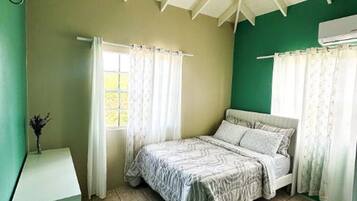 1 bedroom, iron/ironing board, Internet, bed sheets