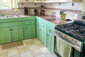 Uklassifisert bilde, 4 av 12, knapp