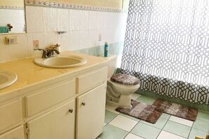 Uklassifisert bilde, 2 av 12, knapp