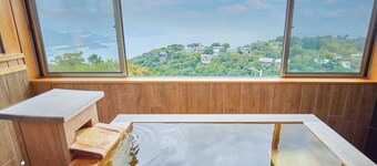 A rental villa with BBQ and sauna | A spectacular / Atami City Shizuoka