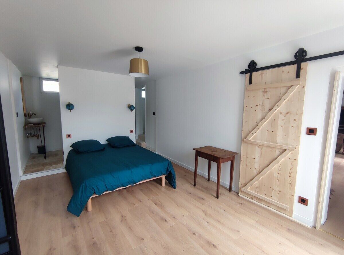 2 bedrooms, Internet, bed sheets