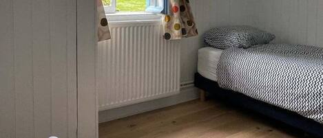 7 Schlafzimmer, Internetzugang, Bettwäsche