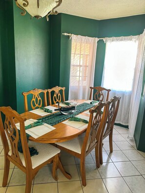 Nicht klassifiziertes Bild, 3 von 15, Schaltfläche