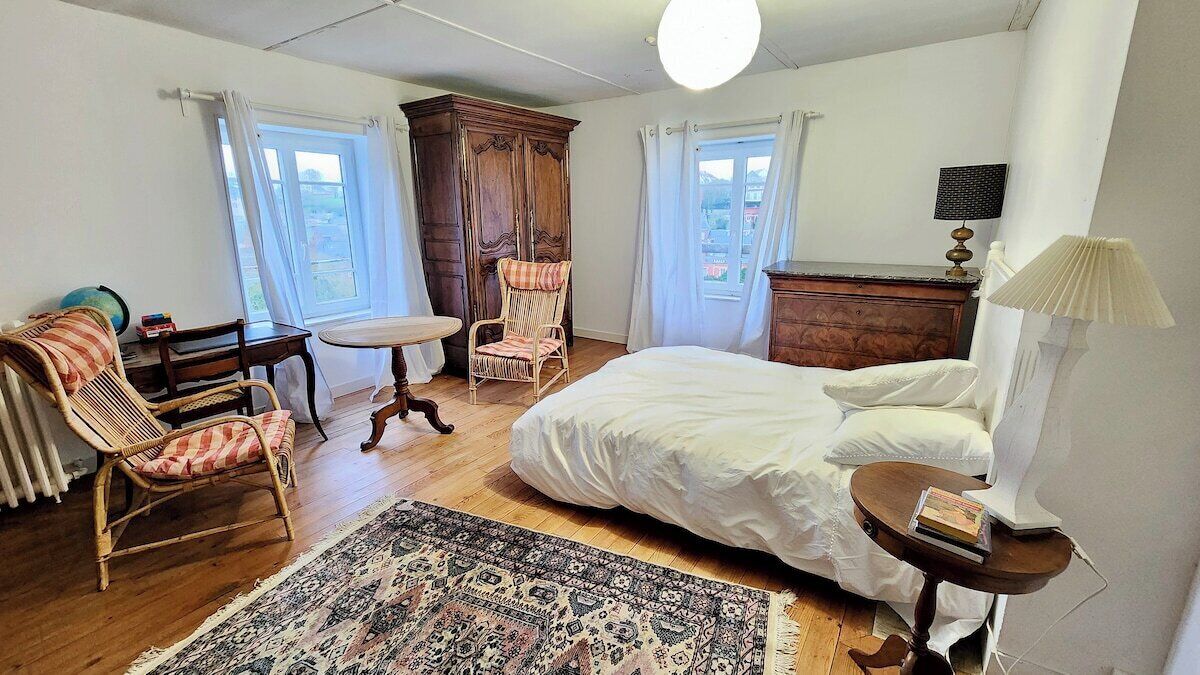5 Schlafzimmer, Internetzugang, Bettwäsche