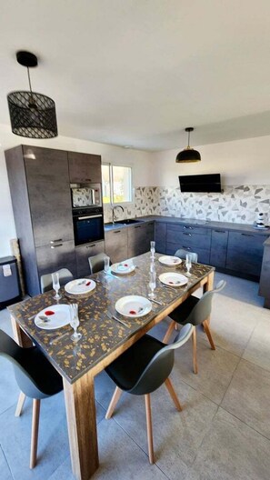 Dining - Cozy cottage near the sea (Cany-Barville)