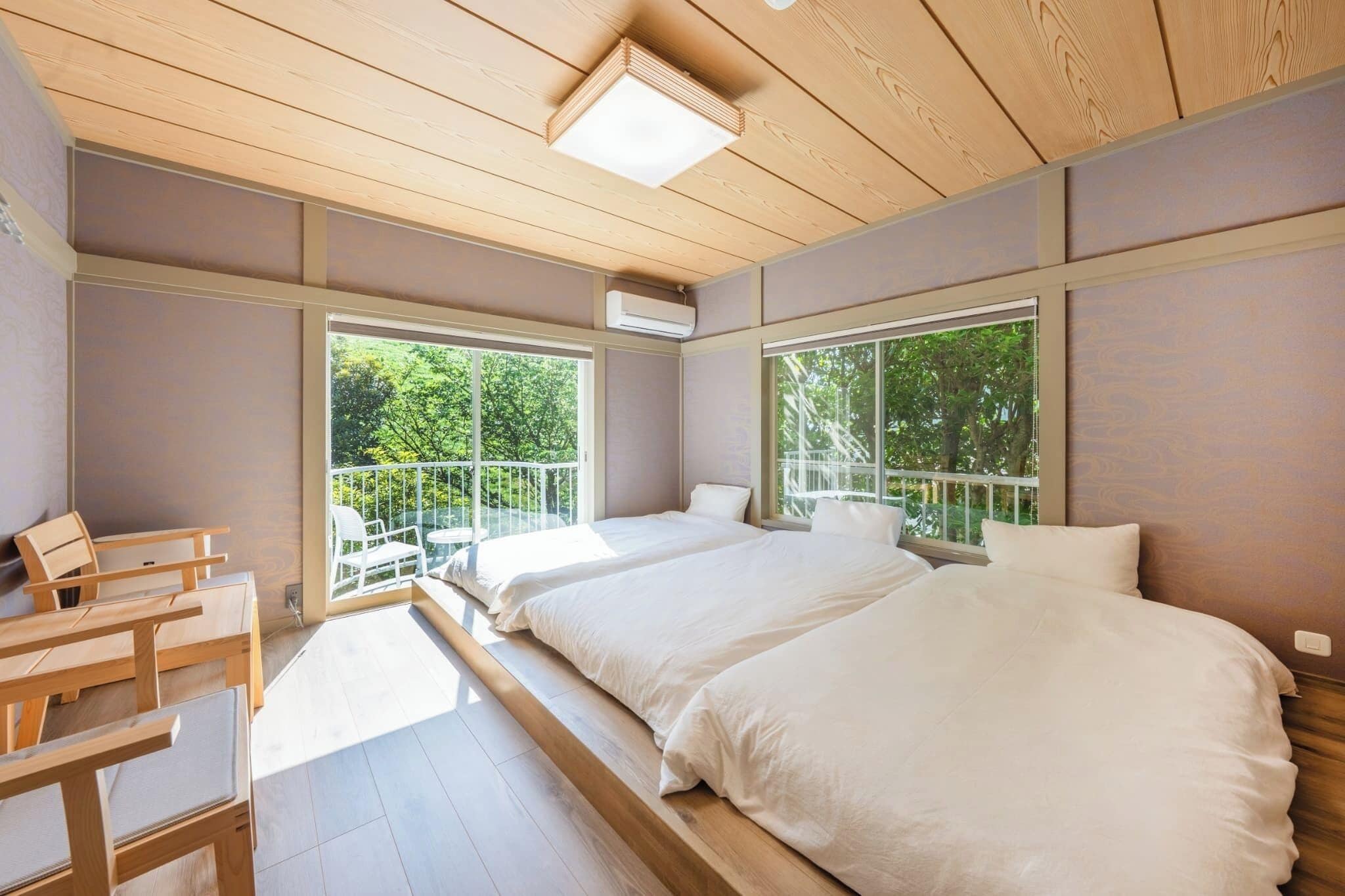 3 bedrooms, WiFi (free), bed sheets