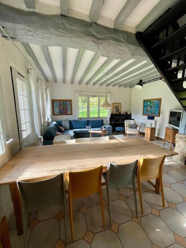 Immagine non classificata, 1 di 28, pulsante