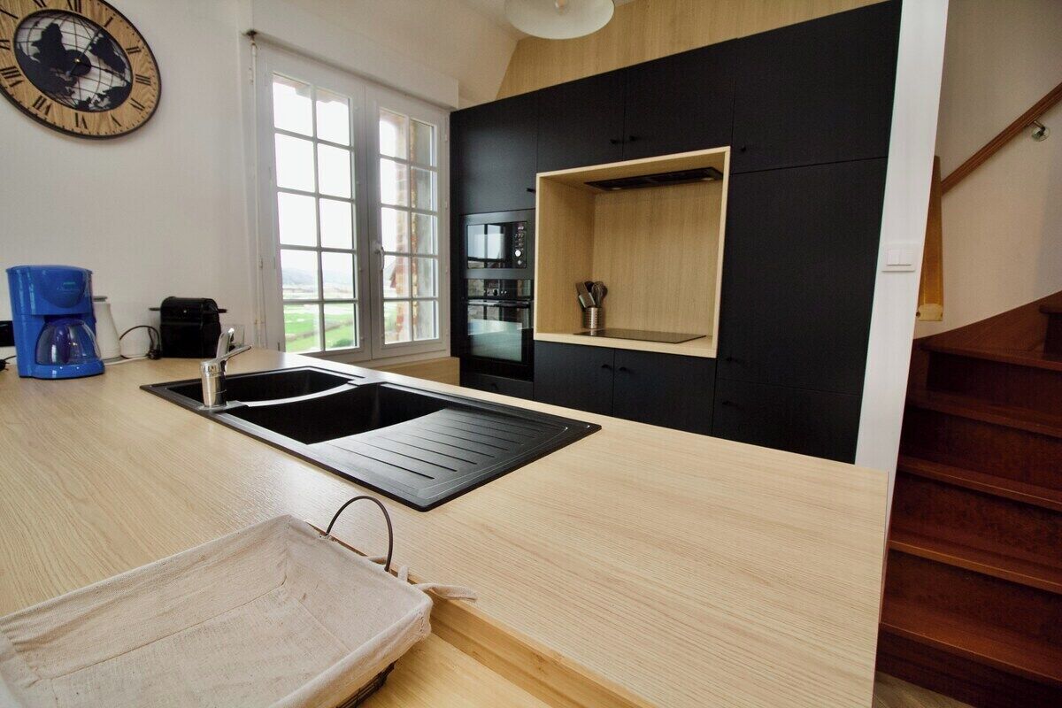 冷蔵庫、電子レンジ、オーブン、食器洗い機