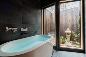 Hair dryer, towels - Just an 8minute walk from Kyoto Station this con / Minami Ward, Kyoto City Kyōto (Minami Ward, Kyoto City)