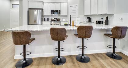 8 Mi to TTU! Pet-Friendly Home w/ Patio & Yard