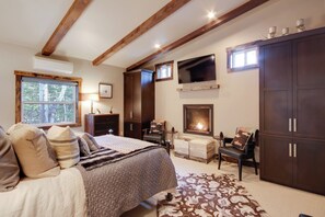 1 habitación, tabla de planchar con plancha y acceso a internet 