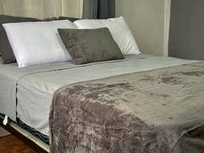 Apartamento Tucan | Hypo-allergenic bedding, desk, laptop workspace, free WiFi - Apartamento Lapas  (La Fortuna)