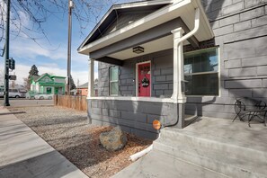 Exterior detail - Near Freeways! Centrally Located Denver Retreat (Denver)