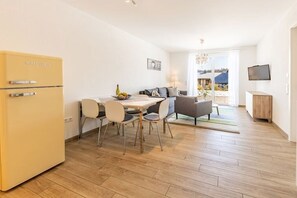 Nicht klassifiziertes Bild, 2 von 8, Schaltfläche