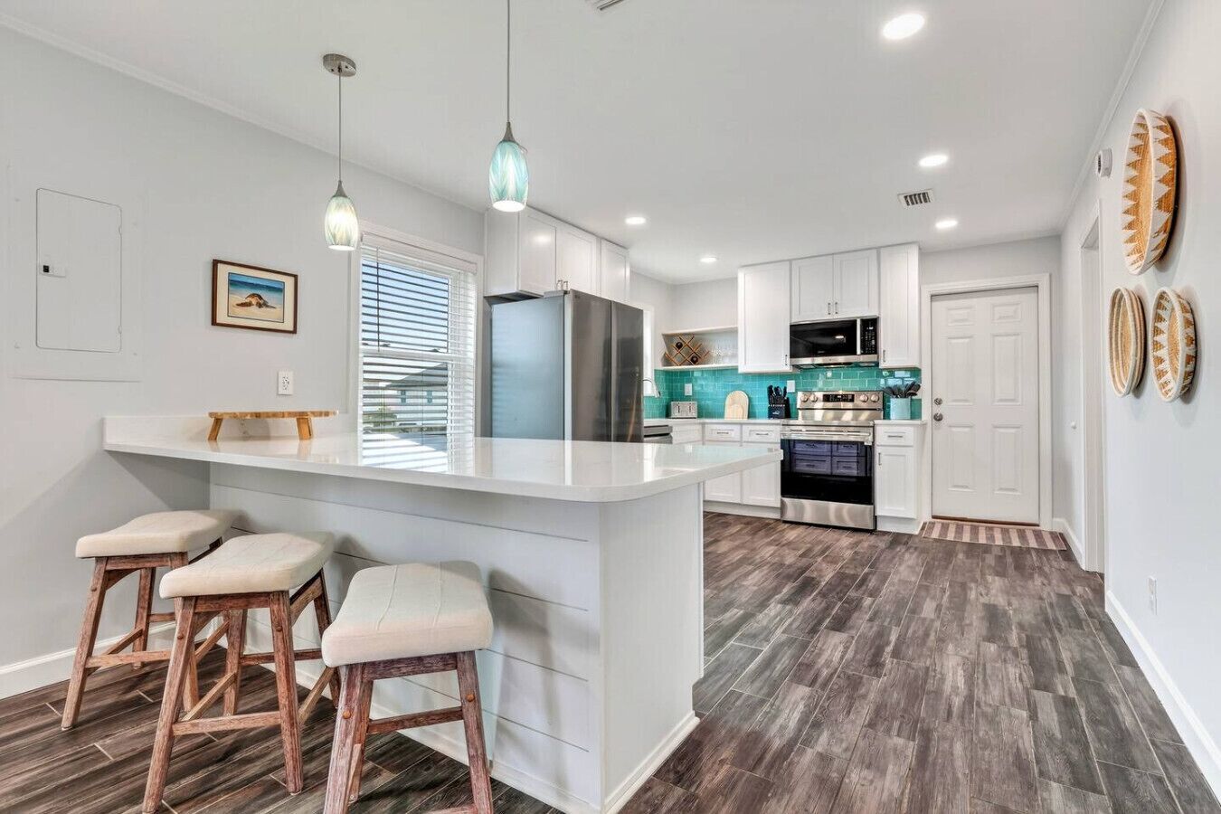 Fridge, microwave, oven, dishwasher