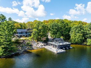 Exterior - Newly built 10 bed 8 bath cottage on Lake Rosseau (Minett)