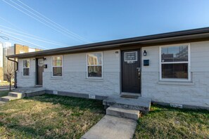Exterior - Good Times Retreat | Stylish 1BR (Nashville)