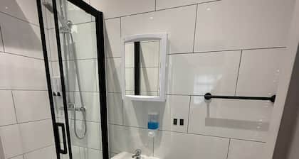 Araan House Hotel -Families and Couples Only