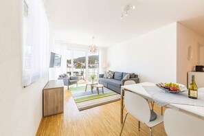 Nicht klassifiziertes Bild, 2 von 7, Schaltfläche