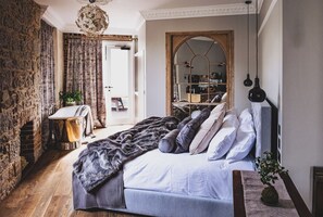 1 bedroom - Host - St Ives - Luxury Interior Accommodation (St Ives)
