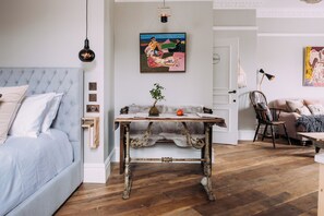 1 bedroom - Host - St Ives - Luxury Interior Accommodation (St Ives)