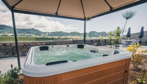 Bồn tắm thủy lực